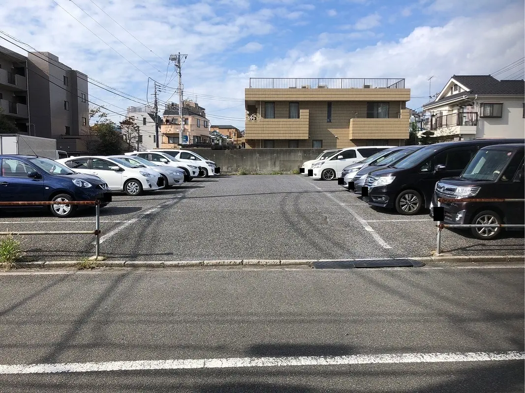 江戸川区東葛西４丁目　月極駐車場